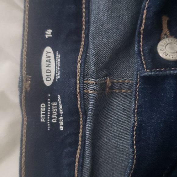 Shorts - Picture 3 of 5